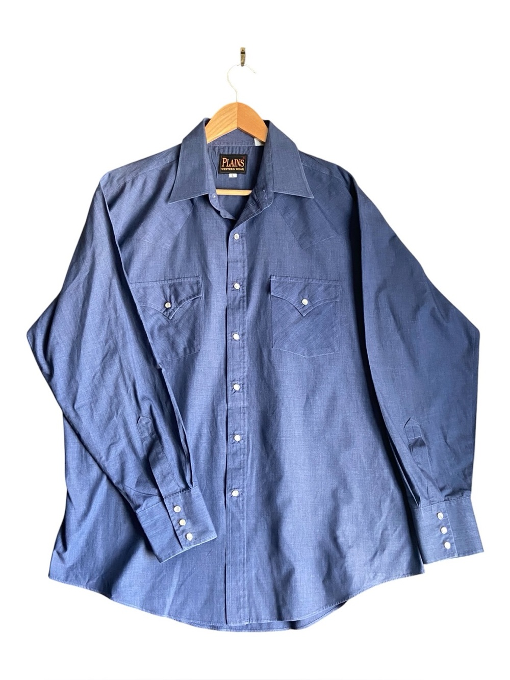 Plains Western Wear |Vintage Chambray Men’s Classic Pearl Snap Button Down | L